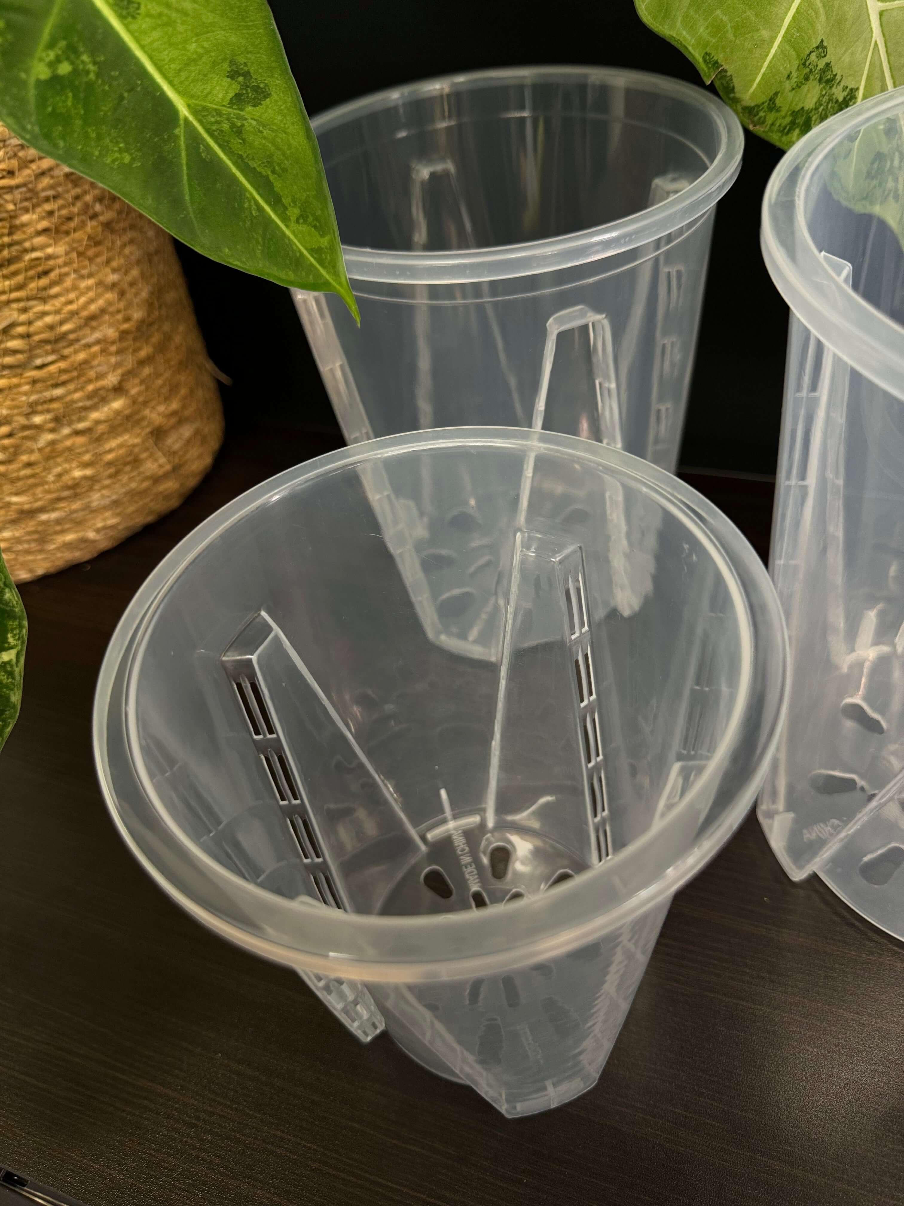 Clear Anti-Spiral Plastic Pots