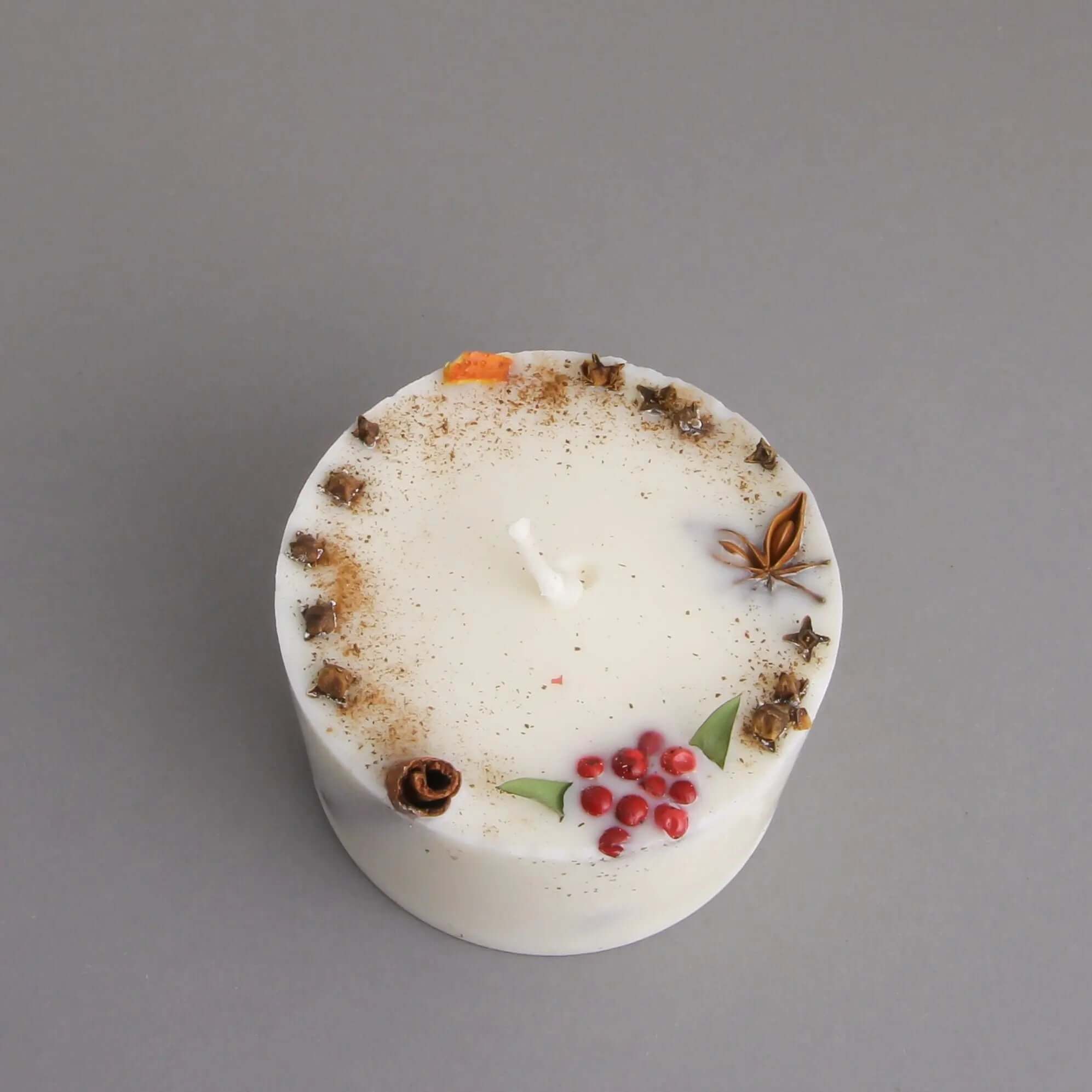 Handmade Candle "Festive" - Cinnamon and Orange - Natural Rapeseed Wax - SMUKHI