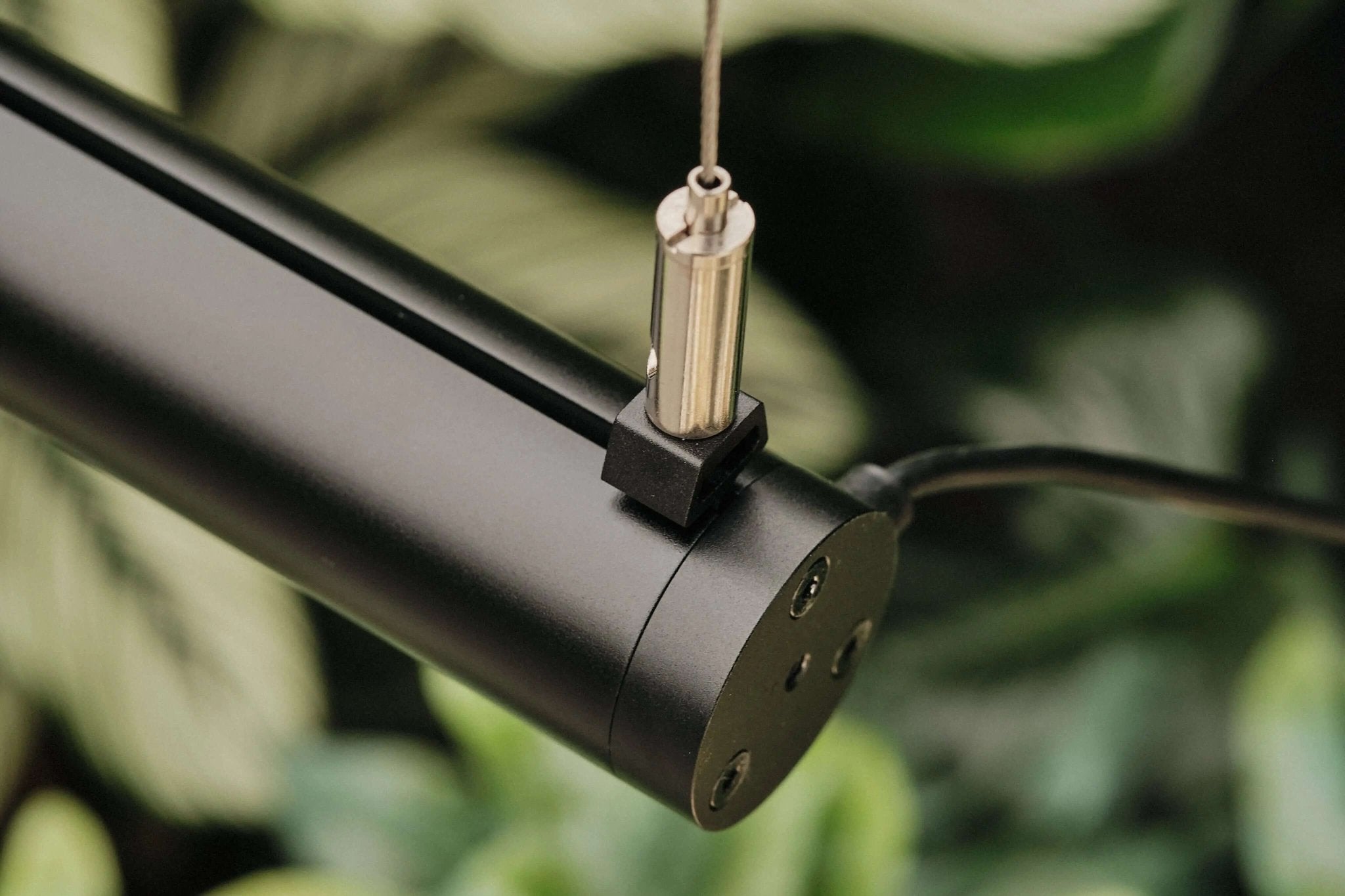 Mother PlantSpectrum 16 full-spectrum LED growlight showing a sleek black fixture designed for indoor plant growth.