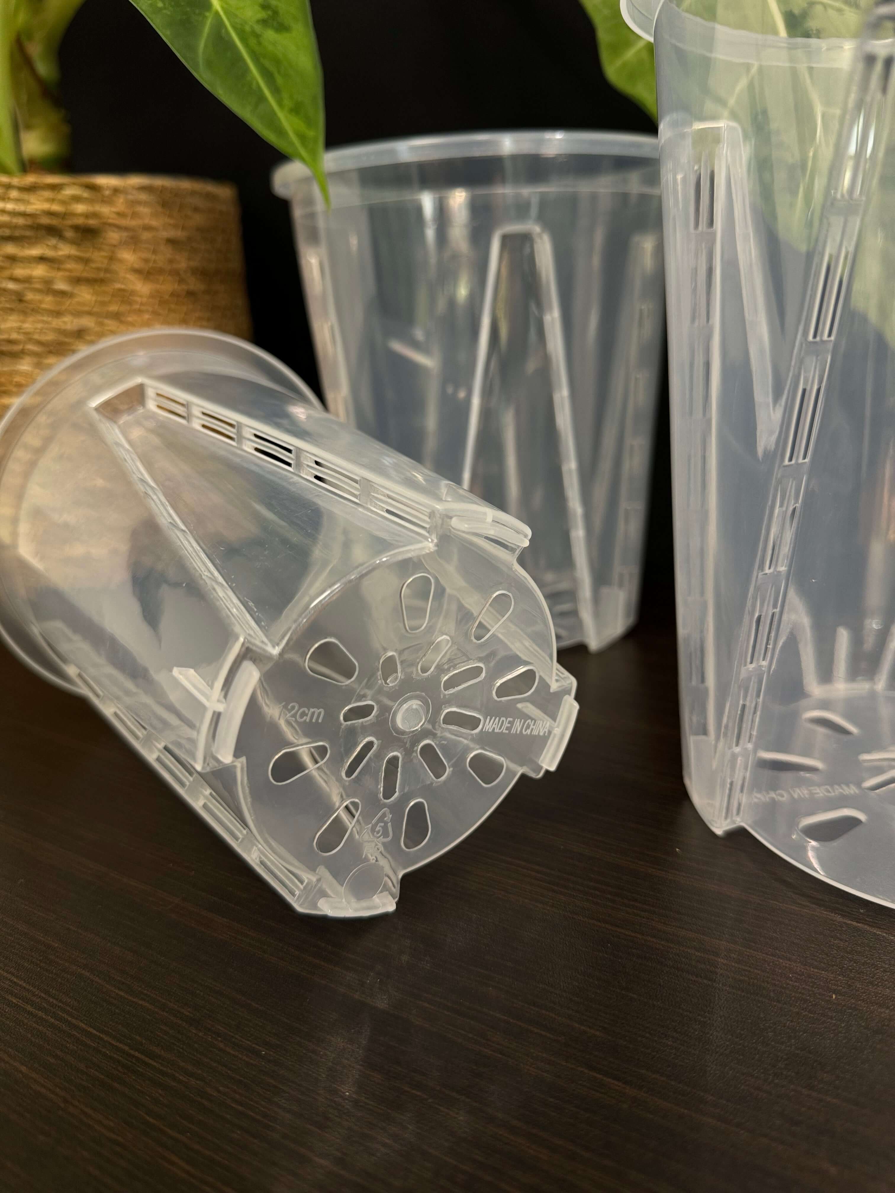 Clear Anti-Spiral Plastic Pots